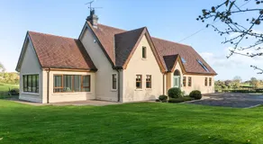 Tollyrose Country House - Image 3