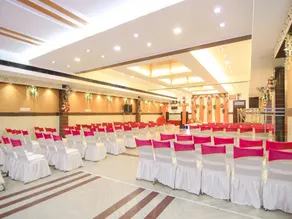 OYO 13932 Hotel Pushpanjali - Image 2