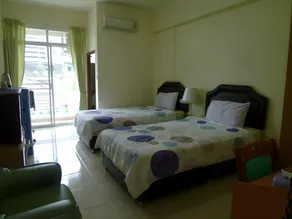 Vanlisut Hotel Ngamwongwan - Image 2