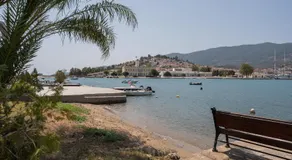 Blue Lemon Hideaway - Image 1