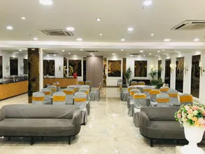 Hotel Kingston House - Near Shaheed Path and Ayodhya Road - Image 3