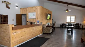 Walleye Inn - Image 4