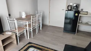 Chic 1-Bedroom Pool, Gym BTS - Image 5