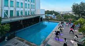 Five Premiere Hotel - Image 5