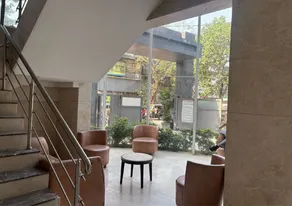 Hotel Sakinaka Inn - Image 5