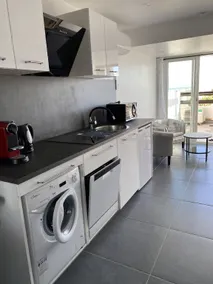 Appartamento-Panoramica-Bagno privato con doccia-Vista mare - Image 2