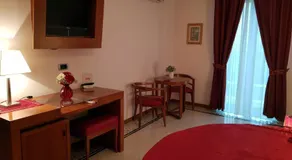 Hotel Nappo - Image 2
