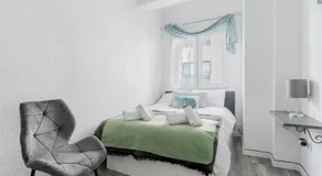 Enjoy Valencia: Deluxe Apartment with Terrace - Image 2