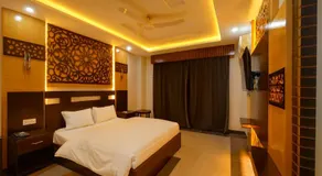 Silver Haven - Image 2