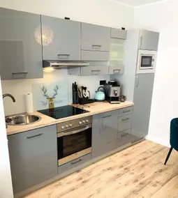 BESOTEL Mettmann- 20 Wohnungen 2 Standorte 35 Schlafzimmer 29 Badezimmer 52 Betten für 73 Gäste - Image 3