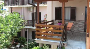 MARIA Studios & Apartments - Image 3