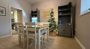 Cotswold Chapel, sleeps up to 5 in kingsize beds - Image 3