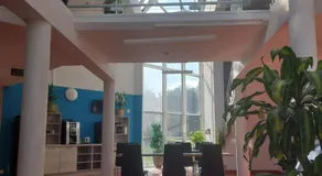 Hotel airport - Image 3