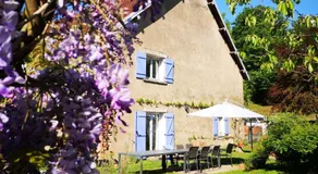 Gîte cocon de groupe jusqu'à 14 personnes le nid qui danse vers Vesoul avec jardin à la campagne - Image 2