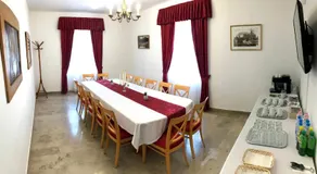 Huszárvár Hotel Kastélyszálló - Image 2