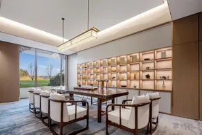 THREE GORGES HOTEL - Image 3
