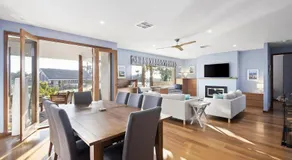 Kingfisher Beach House - Image 3