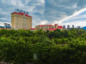Sheng Di Hotel - Image 5