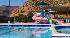 Family Friendly Townhome in Kanab Pool & Hot Tub - Image 3