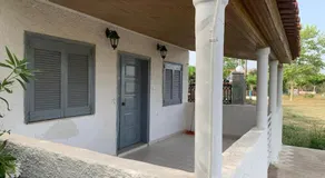 Charming Beachfront 2-bedroom house with AC - Image 4