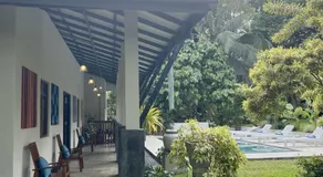 Woodlands Family Villa - Image 3