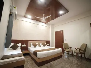 Hotel Balaji Square - Image 2