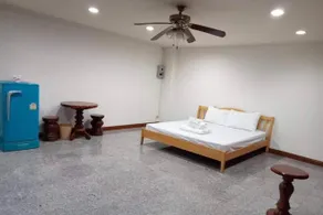 Chokchai Mansion Bang Bua Thong - Image 5