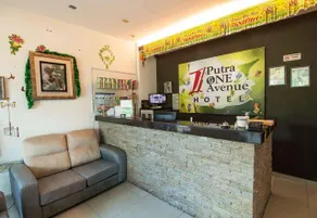 Putra One Avenue Hotel - Image 2