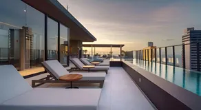 Studio Moderno em Salvador c/ Rooftop Sensacional - Image 3