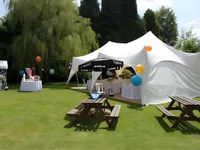 Wimblehurst Hotel - Image 5
