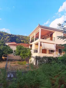 Eξοχική μεζονέτα στην περιοχή ζαχαρω - Image 2