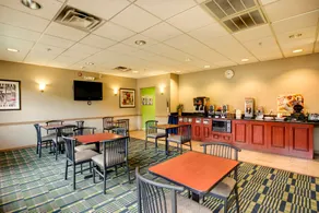 Americas Best Value Inn - Image 5