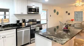 Beach House in Paradise - Image 4