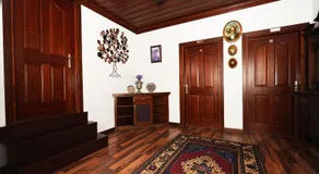 Cicerone Lodge Hotel - Image 4