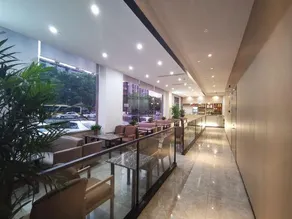 Yinyuan Grand Hotel - Image 5