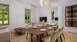 Plaza Apartments - Image 2