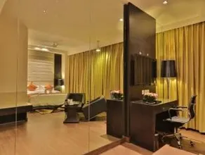 Mandarin Hotel - Image 3