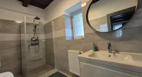 NeuHaus Apartman - Image 2