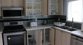Detached 3 BR home in Ajax,On - Image 5