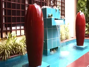 Sri Chumphon Hotel - Image 2