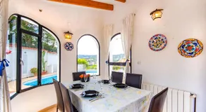 Villa Yvonne - chill out, free WIFI, close to facilities - Image 5