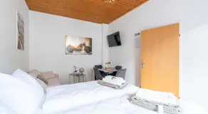 COY Apartments Leoben - Stay Comfortable & Work Smart - Image 4