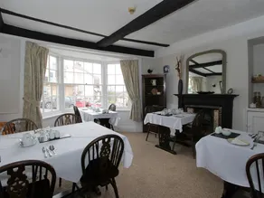 Radcliffe Guest House - Image 4