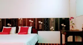 Villa Two Residence - Image 2