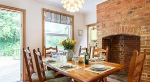 Executive Victorian House - Image 2