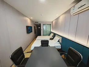 Longze Hotel - Image 4
