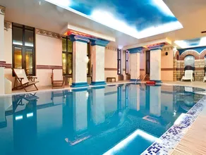 Saint George Hotel & Medical Spa - Image 2