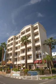 Estella Hotel Apartments - Image 3