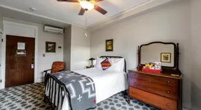 Hotel Congress - Image 4