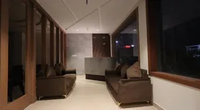 Hotel Regal Palm - Image 3